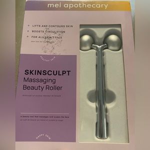 Skinsculp massaging face roller